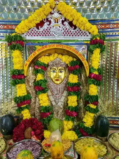 प्रगट संतोषी माता मंदिर जोधपुर में स्थापित संतोषी माता की मूर्ति