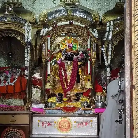 कुंज बिहारी मंदिर जोधपुर के स्थापित मूर्ति