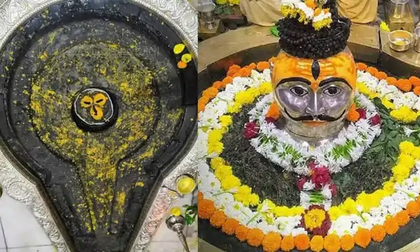 त्र्यंबकेश्वर मंदिर नासिक मुख्य गर्भगृह में स्थापित शिवलिंग (ज्योतिर्लिंग)